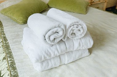 Hotel bedoom havlu. Hoş geldiniz Konuklar Oda Servisi