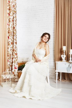 Tığ işi şal ve elbise güzel genç gelin