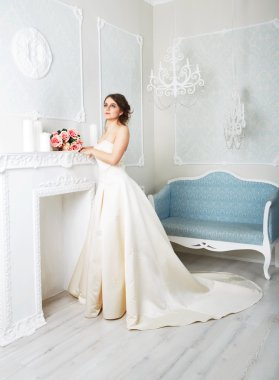 Vintage gelinlik güzel genç gelin