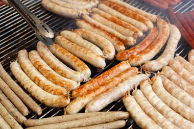 Sokak lokanta, Barbekü, ızgara sosis