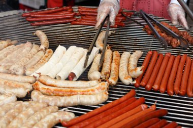 Sokak lokanta, Barbekü, ızgara sosis