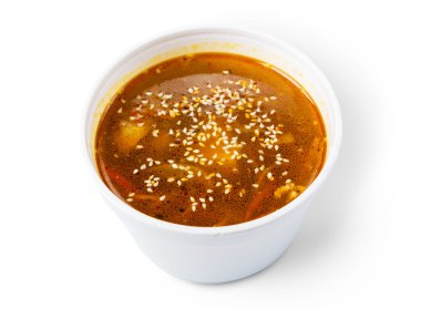 Susam ile Asya kırmızı balık çorbası