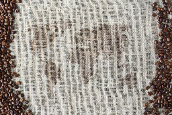 Çuval bezi doku ile kahve çekirdekleri sınır ve Dünya Haritası — Stok fotoğraf