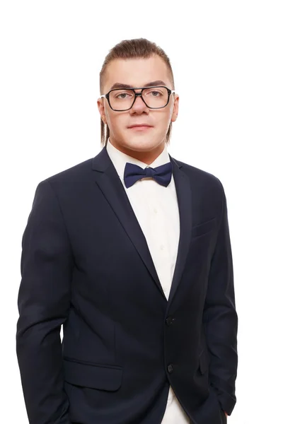 Homme aux cheveux longs en lunettes portrait isolé au blanc — Photo