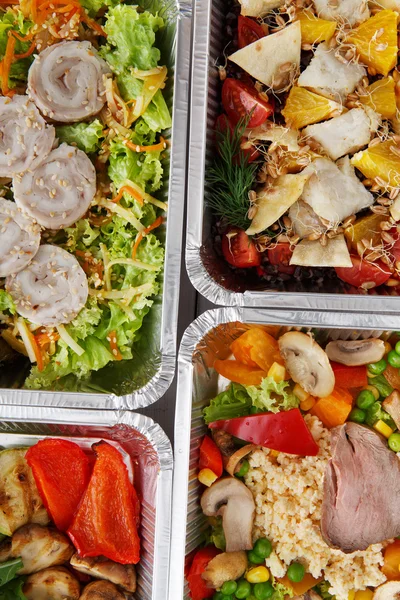 Comida saludable para llevar en cajas, vista superior a la madera —  Fotos de Stock