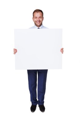 İşadamı tutun ve boş reklam panosu göstermek, beyaz izole