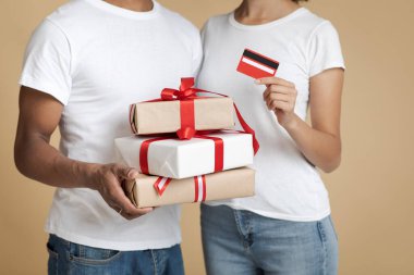 Xmas, yeni yıl ve kış tatilleri online alışveriş ile kutlanıyor