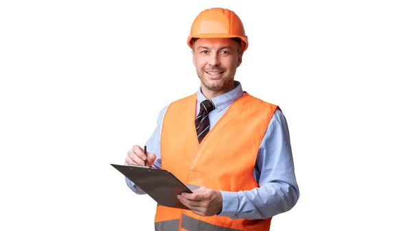 Profissional construtor trabalhador de pé segurando pasta no fundo do estúdio branco — Fotografia de Stock