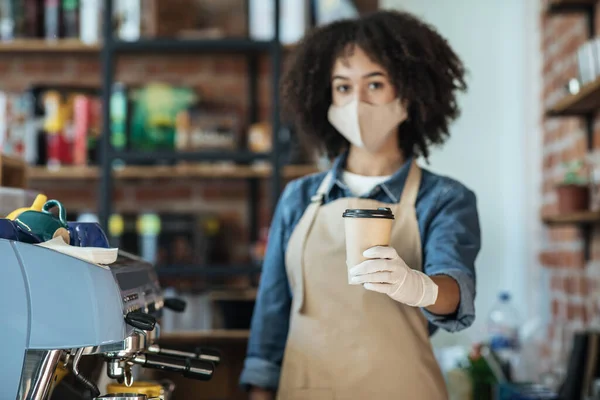 Wow, Eröffnung Ihres Lieblingscafés nach der Sperrung — Stockfoto