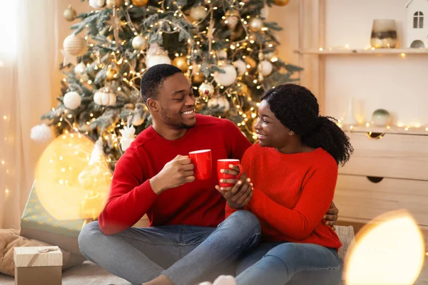 Romantiskt nytt år och julafton hemma — Stockfoto
