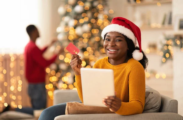 Säsongsförsäljning och näthandel hemifrån för semester — Stockfoto