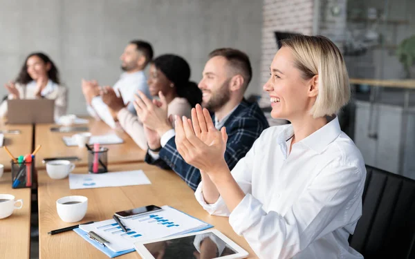 Coworkers Applauding Celebrating Business Success During Corporate Meeting In Office — Stock Photo, Image