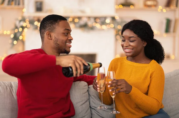 Célébration du Nouvel An et nouvelle normale pendant le confinement — Photo