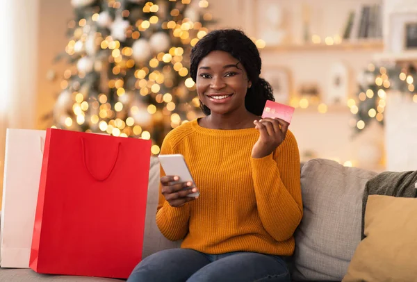 Online shopping and home delivery during winter holidays