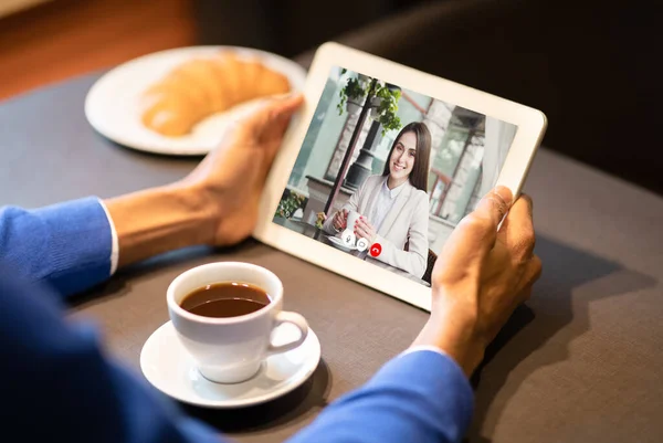Husband Calling Wife On Digital Tablet Sitting In Cafe, Cropped — Stock Photo, Image