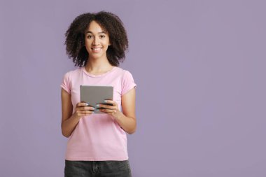 İnternet sörfü için boş zaman ve aygıtlar