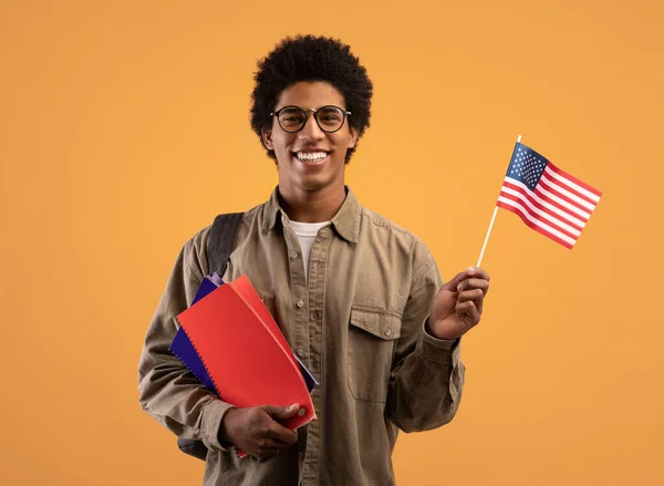 Patriotisme, immigration, programme d'apprentissage et d'échange de l'anglais — Photo