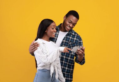 Promosyonlar, indirimler, satışlar ve internet uygulamaları hakkında inanılmaz bir mesaj.