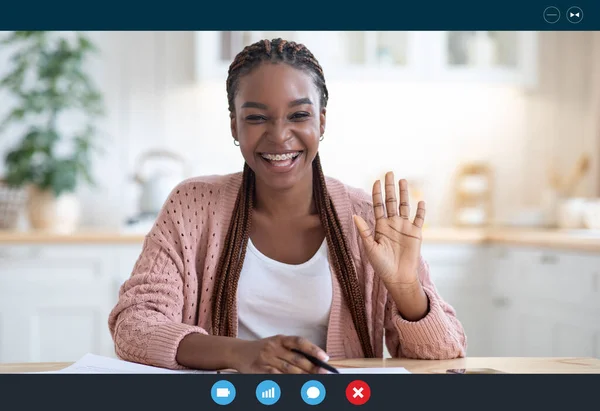 Joyful black woman making video call with laptop in kitchen interior, screenshot — Stock Photo, Image