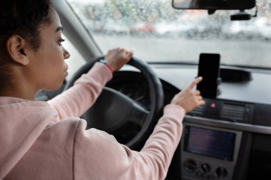 İşe giderken trafiğe takılmadan rota çiz
