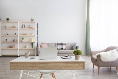 Ev ofisi, modern iç ve iş yerinde uzaktan çalışma