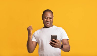 Zafer, şans, harika bir teklif ve döndü.