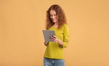 People, modern technology and social networks for remote work during covid-19 quarantine