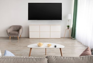 Sinema ve futbol şampiyonası akşamı.