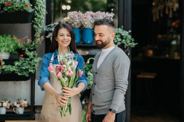 Küçük işletme, girişim, mükemmel hizmet ve tasarım stüdyosu