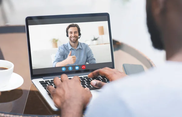 Video Call. Black Man Having Web Chat, Sitting In Cafe With Laptop — Stock Photo, Image