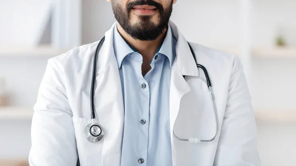 Atención médica remota, visita al médico en línea durante la cuarentena de covid-19 — Foto de Stock