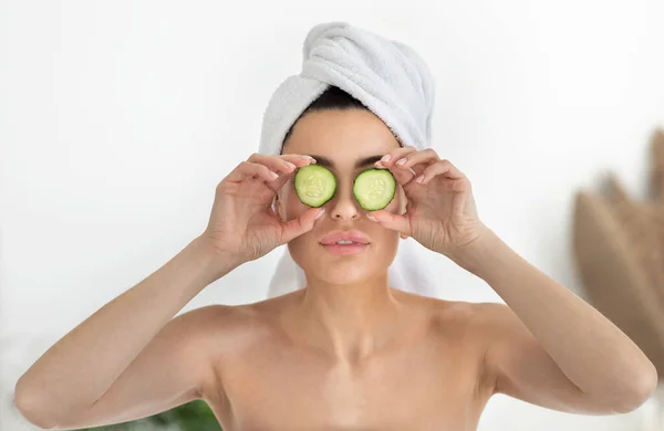 Cuidado y tratamiento de la piel, spa, belleza natural y cosmetología orgánica en el hogar — Foto de Stock