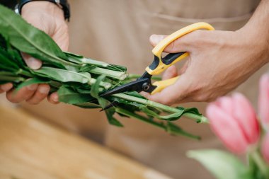 Çevrimiçi sipariş verme sosyal uzaklık, çiçekçi iş covid-19 tecrit
