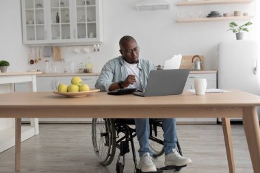 Ev finansmanı, muhasebe, fatura ödeme, belgelerle çalışma.