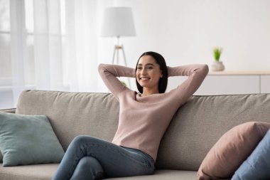 Sessizce dinlen, evde tek başına rahatla, film izle ve temizliğin tadını çıkar.