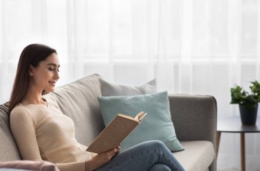 Covid-19 tecrit, boş zamanlarında edebiyat, sessizlik ve entelektüel hobi