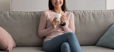 Evde favori içki ve kahve molası, covid-19 salgınının tadını çıkar.