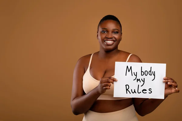 My Body My Rules. Curvy Black Woman Showing Poster — Stock Photo, Image