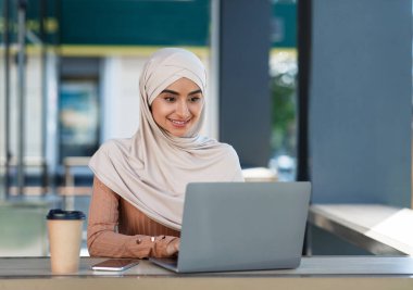 Dijital göçebe işi ve uzaktan çalışma, serbest çalışma araçları