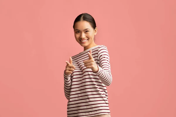 Cheerful Young Asian Woman Pointing At Camera With Two Hands And Smiling — Stock Photo, Image