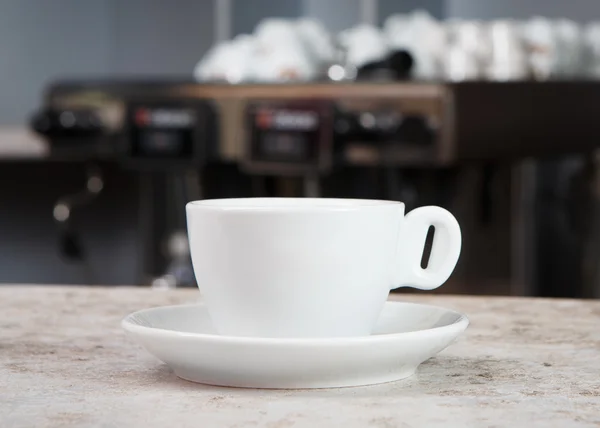 Cup of coffee on the bar — Stock Photo, Image