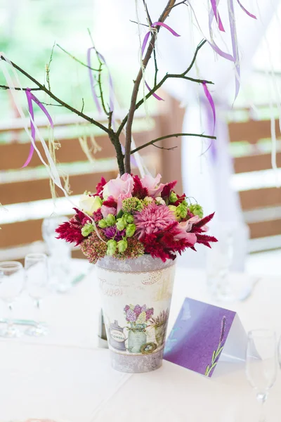 Beautiful flowers bouquet decor — Stock Photo, Image