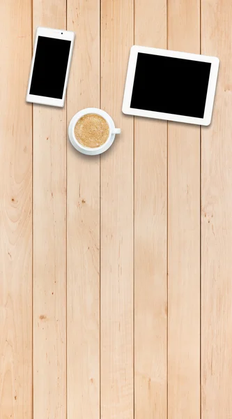 두 도구와 나무 테이블에 커피 — 스톡 사진