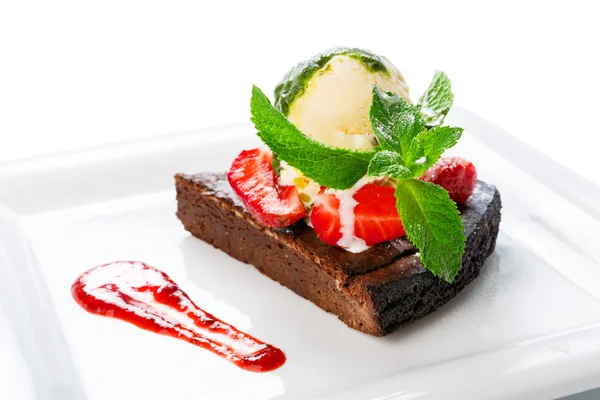 Restaurant dessert - brownie cake with ice cream — Stock Photo, Image