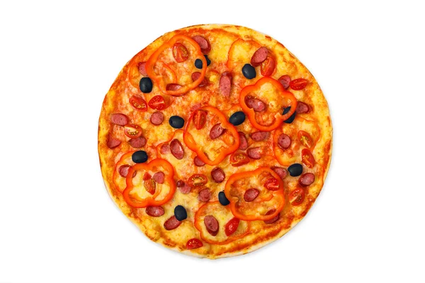 Pizza deliciosa com salsichas, pimentas e azeitonas — Fotografia de Stock