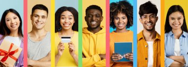 Bir grup farklı arkadaş bir arada duruyor, her biri gülümsüyor ve elinde hediyeler ve kartlar gibi farklı şeyler tutuyor. Şenlikli atmosfere canlı bir arka plan katıyor..