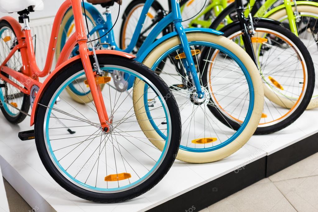 Women's city bike row in the store