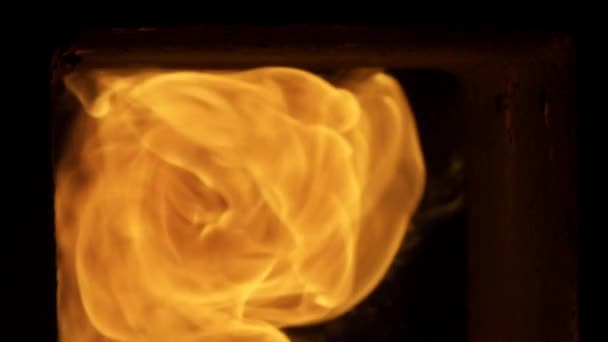 Vlam Vuur Vuurovergang Zwarte Achtergrond Gloed Hitte Vonken Vurige Vonken — Stockvideo