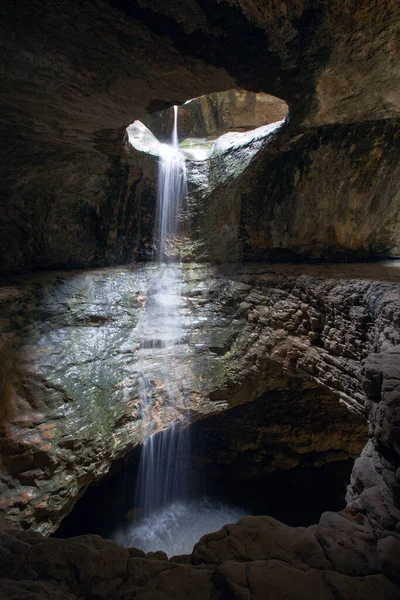 Monumento Natural Daguestán Saltinsky Cascada Subterránea — Foto de Stock