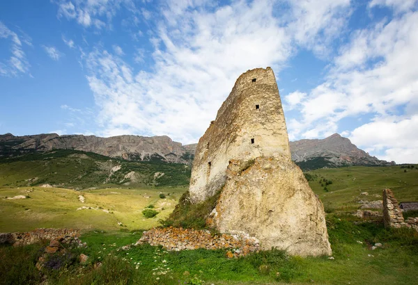 Castillo Fregat Entre Las Montañas Garganta Digor Osetia Del Norte — Foto de Stock